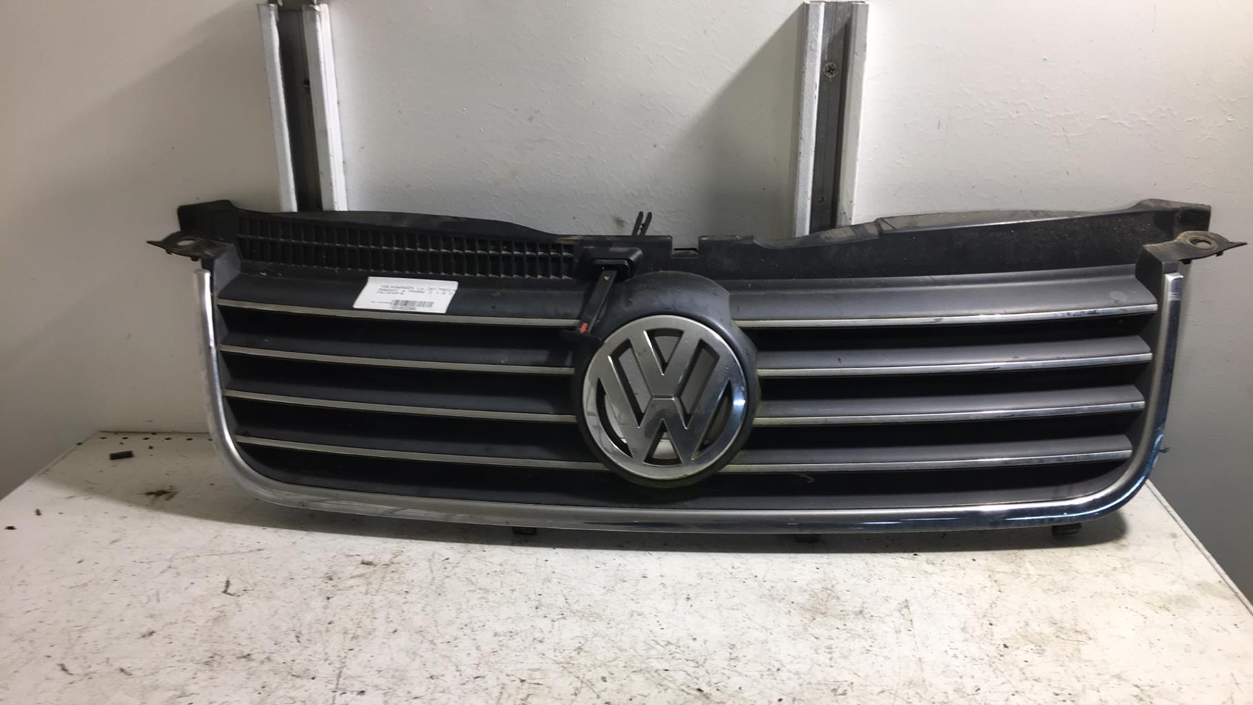 Calandre VOLKSWAGEN PASSAT 4 PHASE 2 Diesel - 1