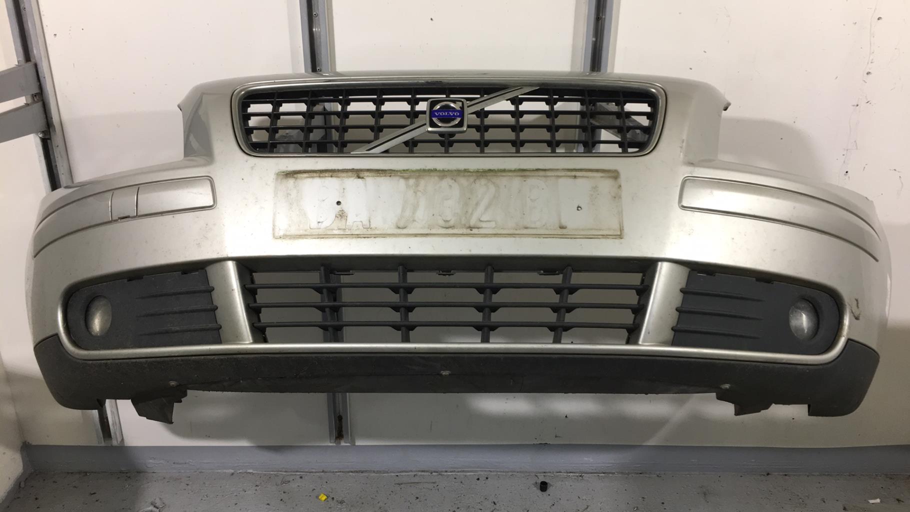 Pare choc avant VOLVO S 40 2 PHASE 1 Diesel - 1