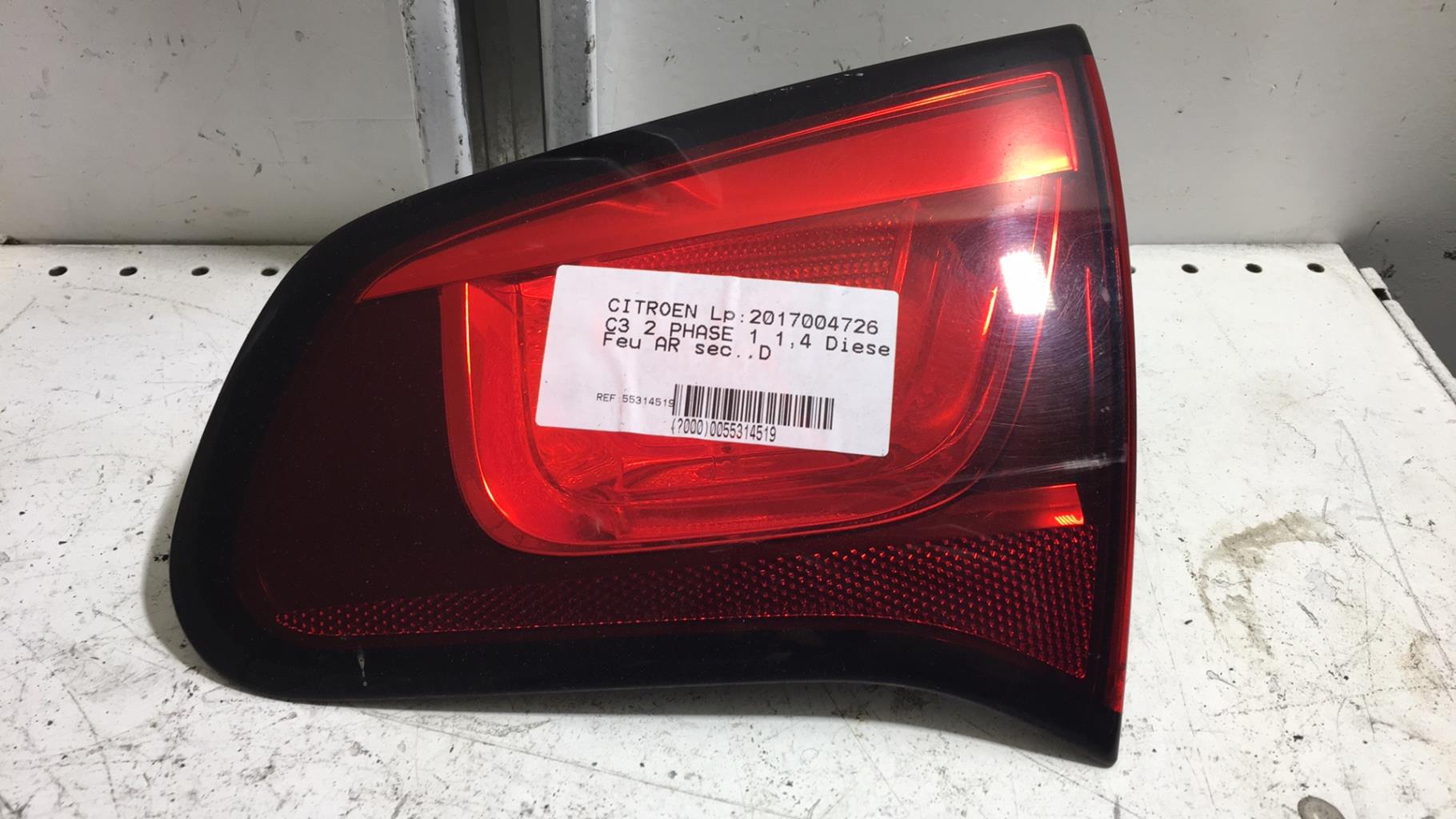 Feu arriere secondaire droit (feux) CITROEN C3 2 PHASE 1 Diesel - 1