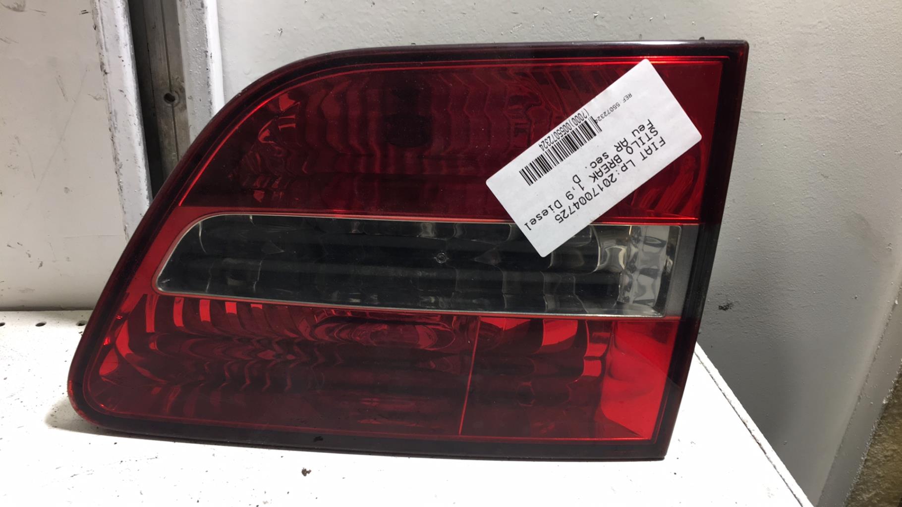 Feu arriere secondaire droit (feux) FIAT STILO BREAK Diesel - 1