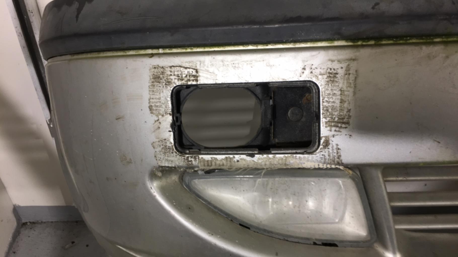 Pare choc avant FORD FIESTA 4 PHASE 2 Diesel - 1