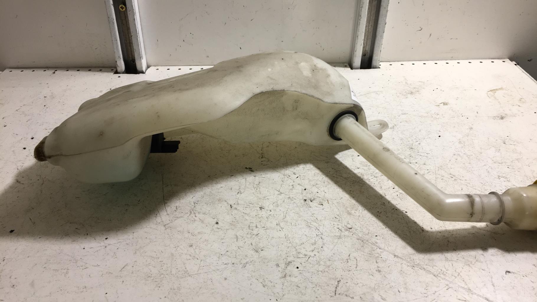 Vase de lave glace RENAULT MEGANE 3 PHASE 1 BREAK Diesel - 1