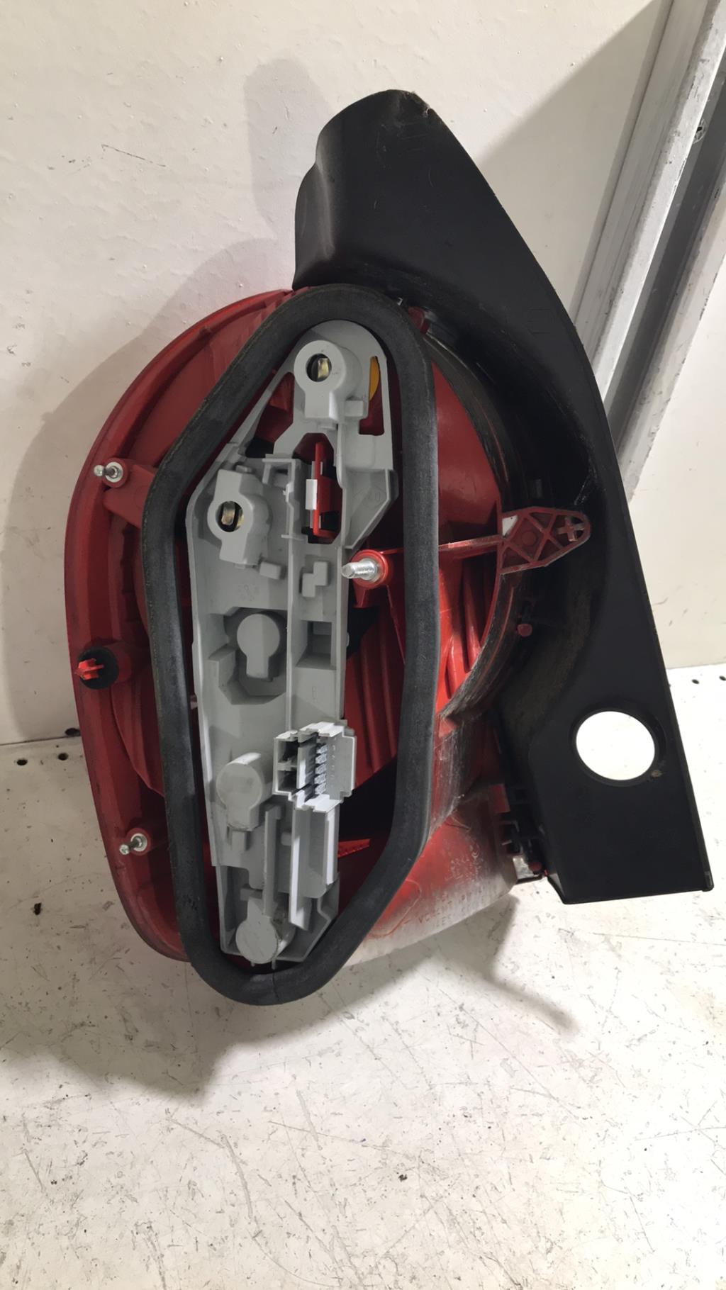 Feu arriere principal droit (feux) RENAULT MODUS PHASE 1 Essence - 1