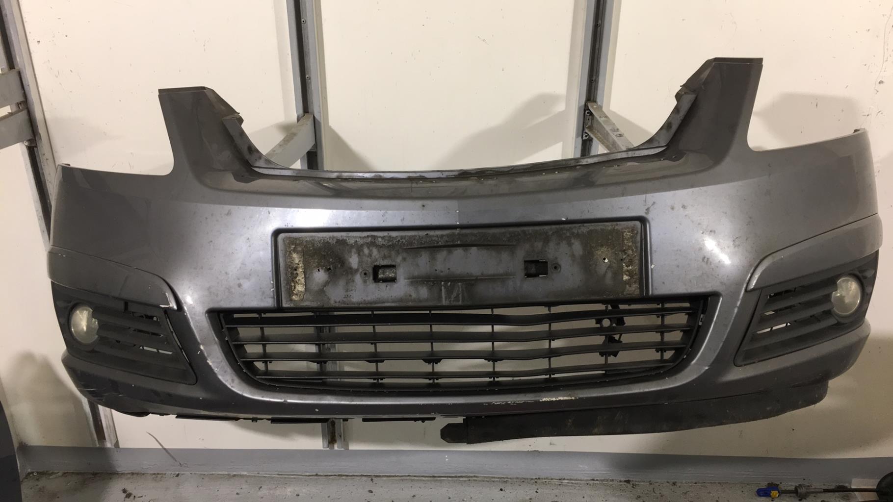 Pare choc avant OPEL ZAFIRA B PHASE 1 Diesel - 1