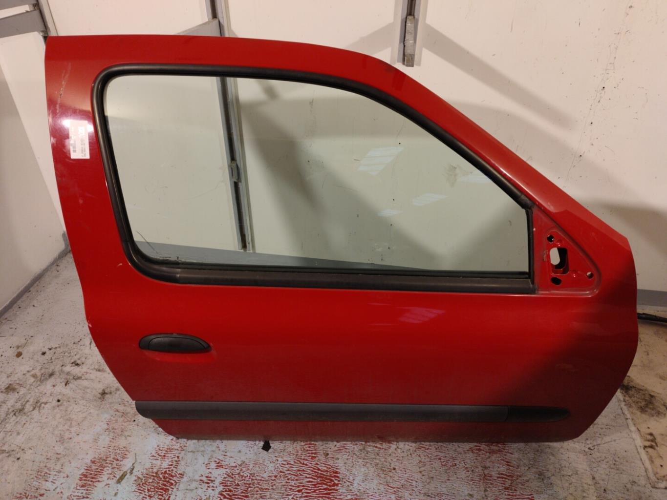 Porte avant droit RENAULT CLIO 2 CAMPUS PHASE 2 Essence - 1