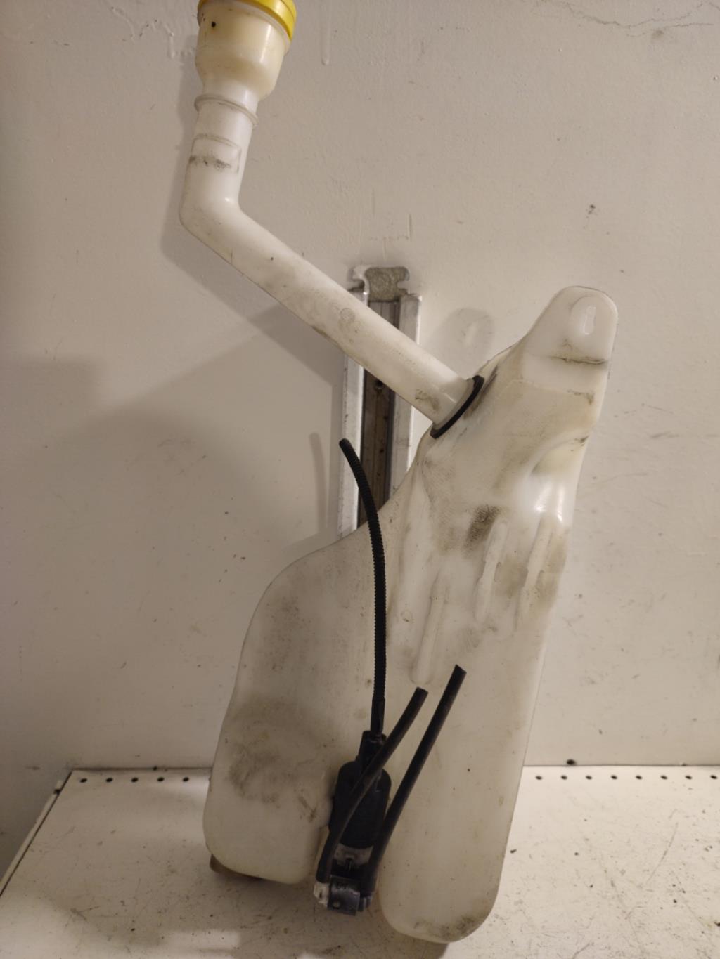 Vase de lave glace RENAULT MEGANE 3 PHASE 1 BREAK Diesel - 1