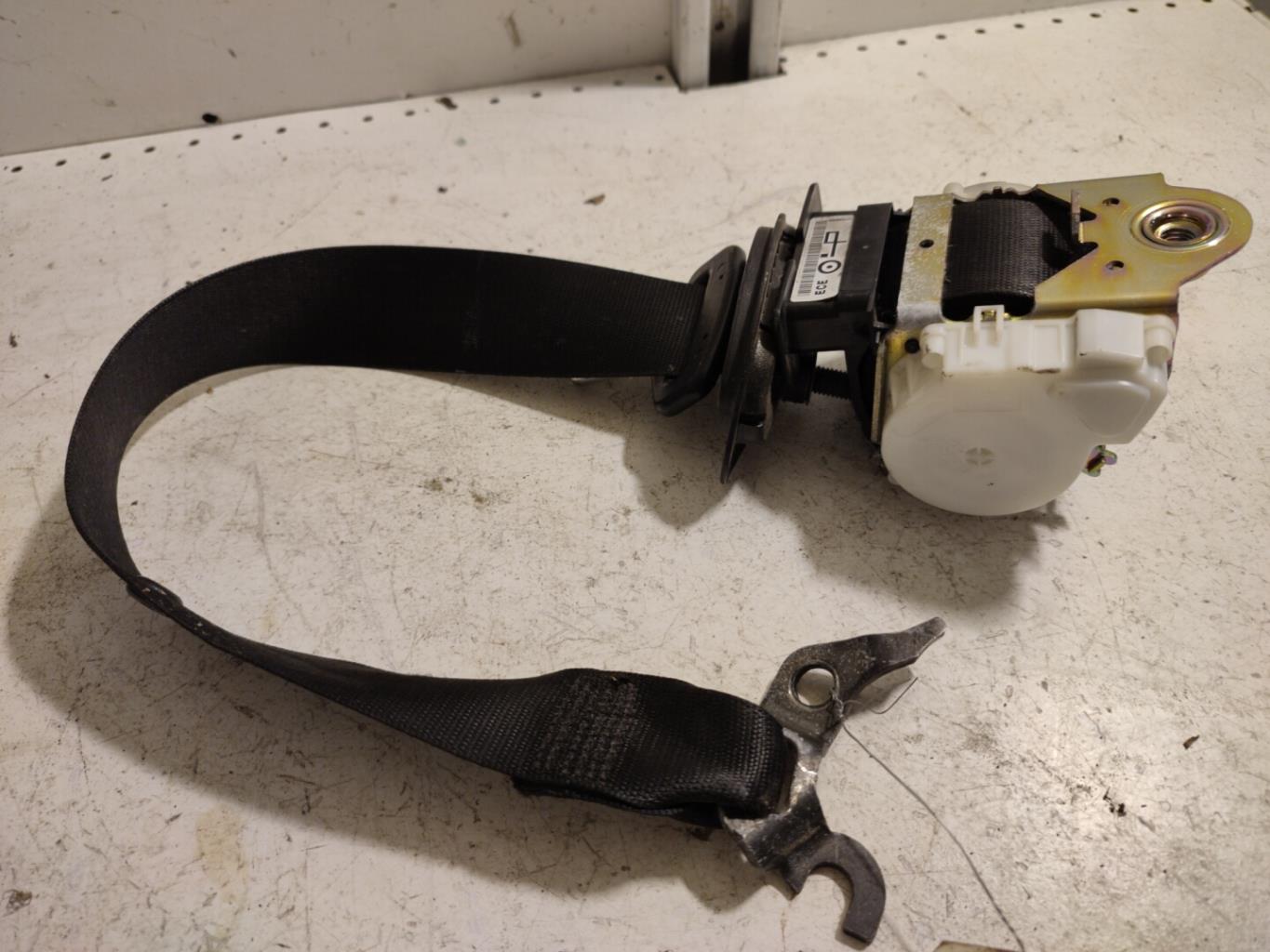 Ceinture avant gauche BMW SERIE 3 E90 PHASE 1 Diesel - 1