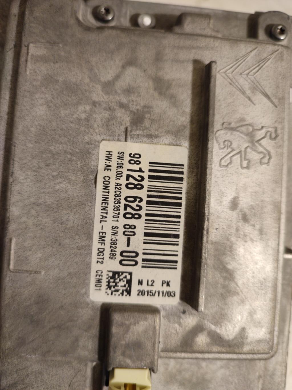 Ecran GPS PEUGEOT 208 1 PHASE 2 Diesel - 1