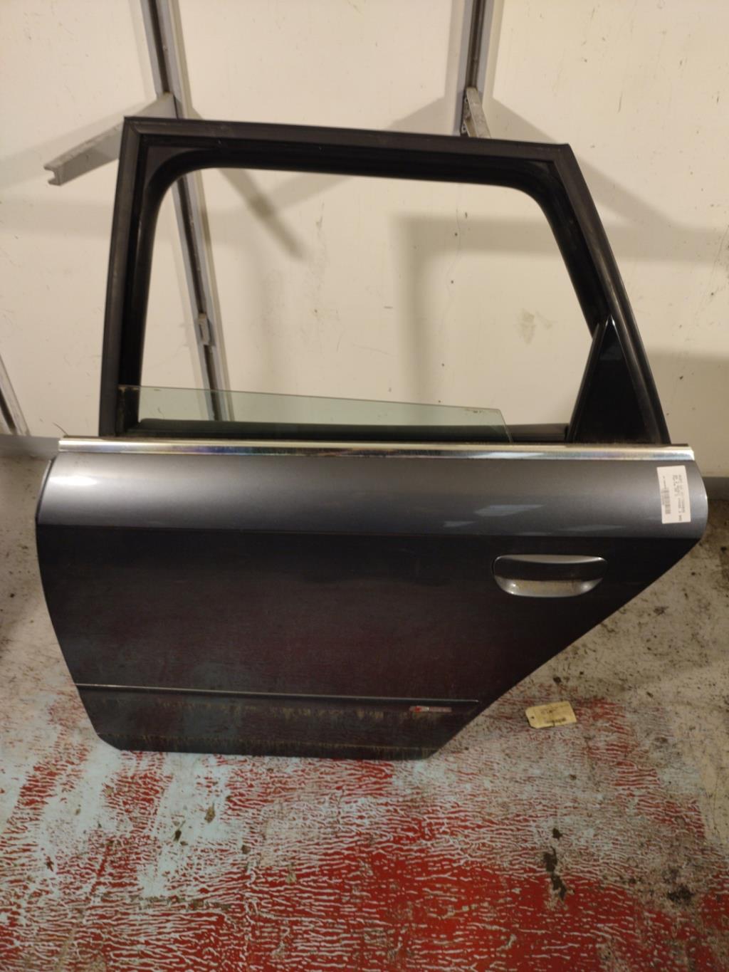 Porte arriere gauche AUDI A4 2 AVANT PHASE 2 BREAK Diesel - 1
