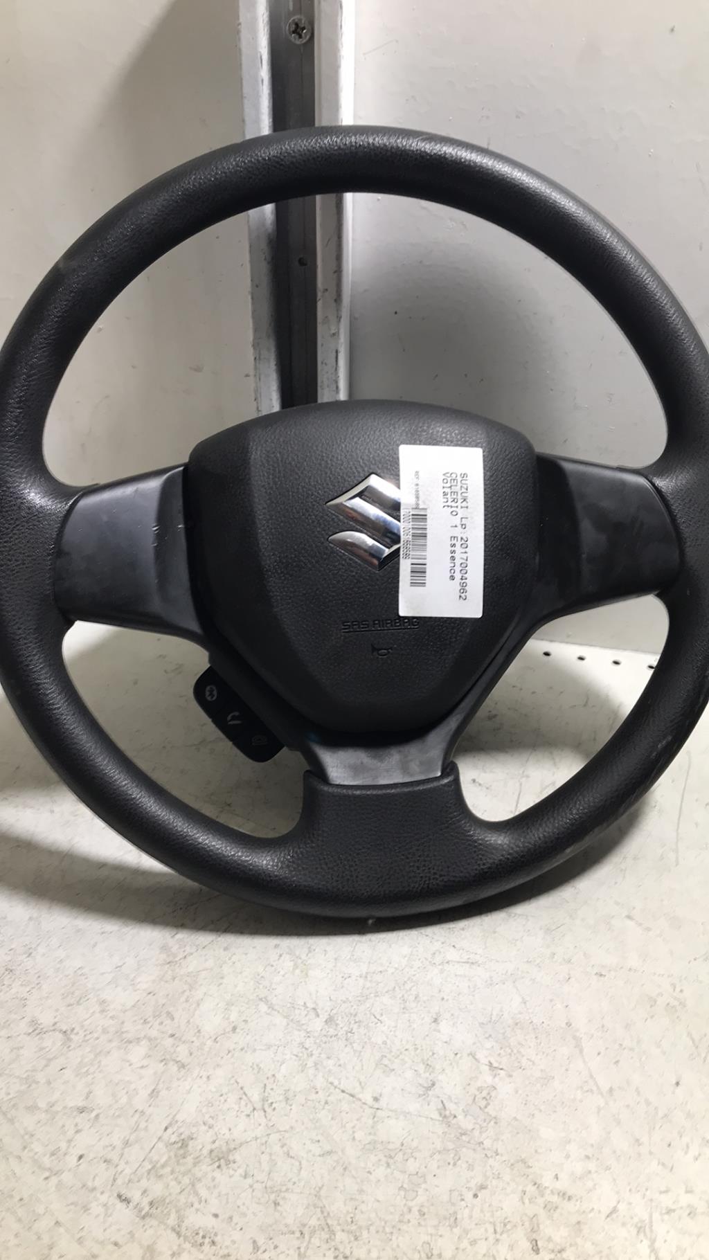 Volant SUZUKI CELERIO Essence - 1