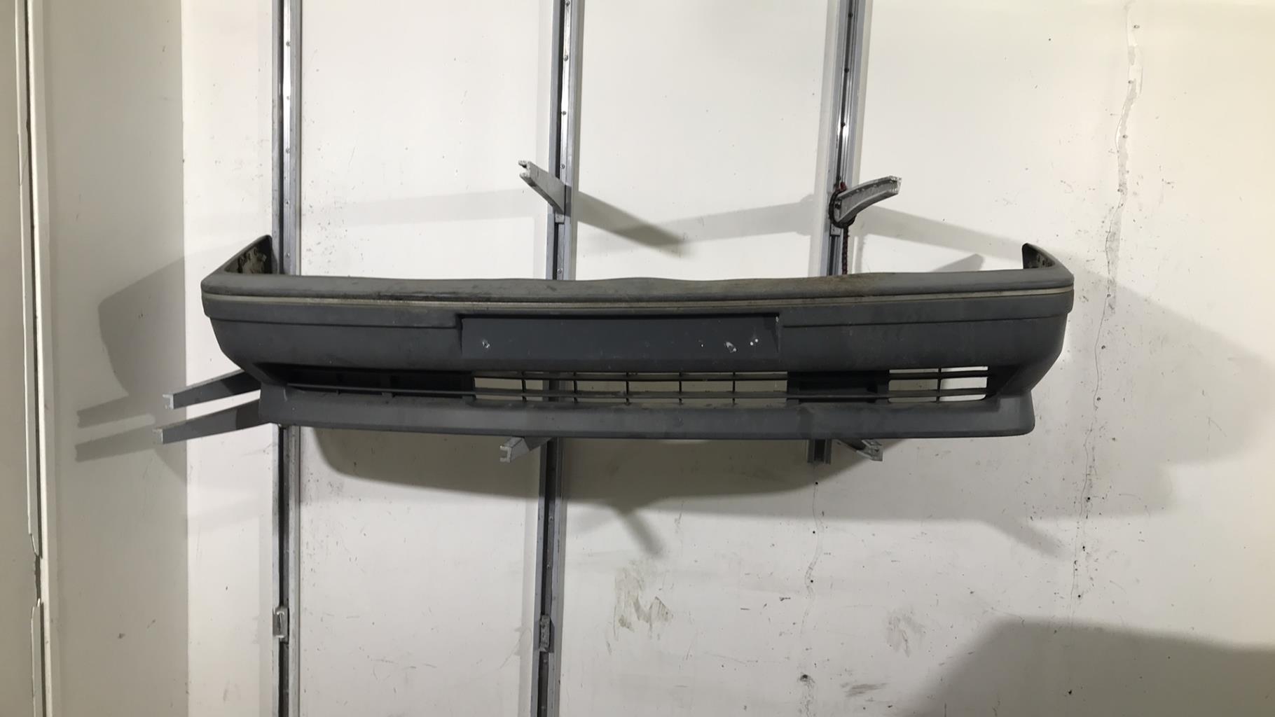 Pare choc avant RENAULT R9 Essence - 1
