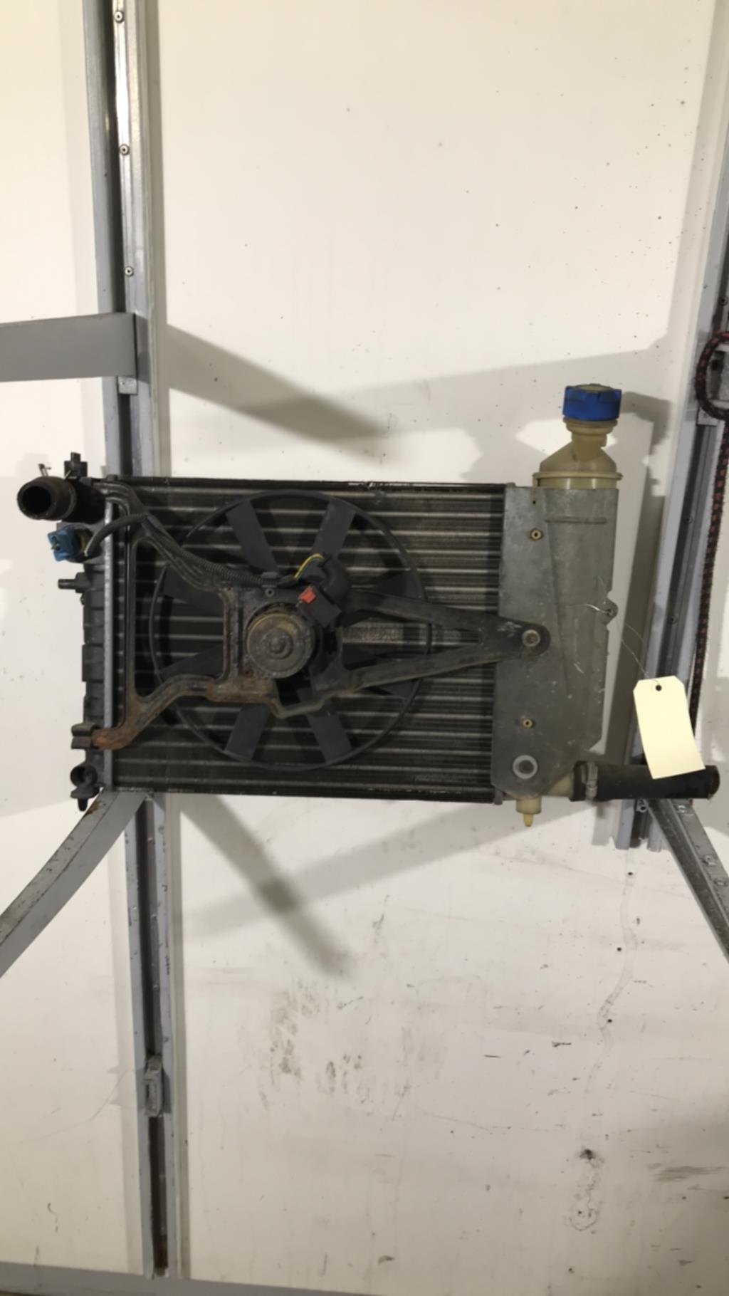 Radiateur eau PEUGEOT 106 PHASE 2 Essence - 1