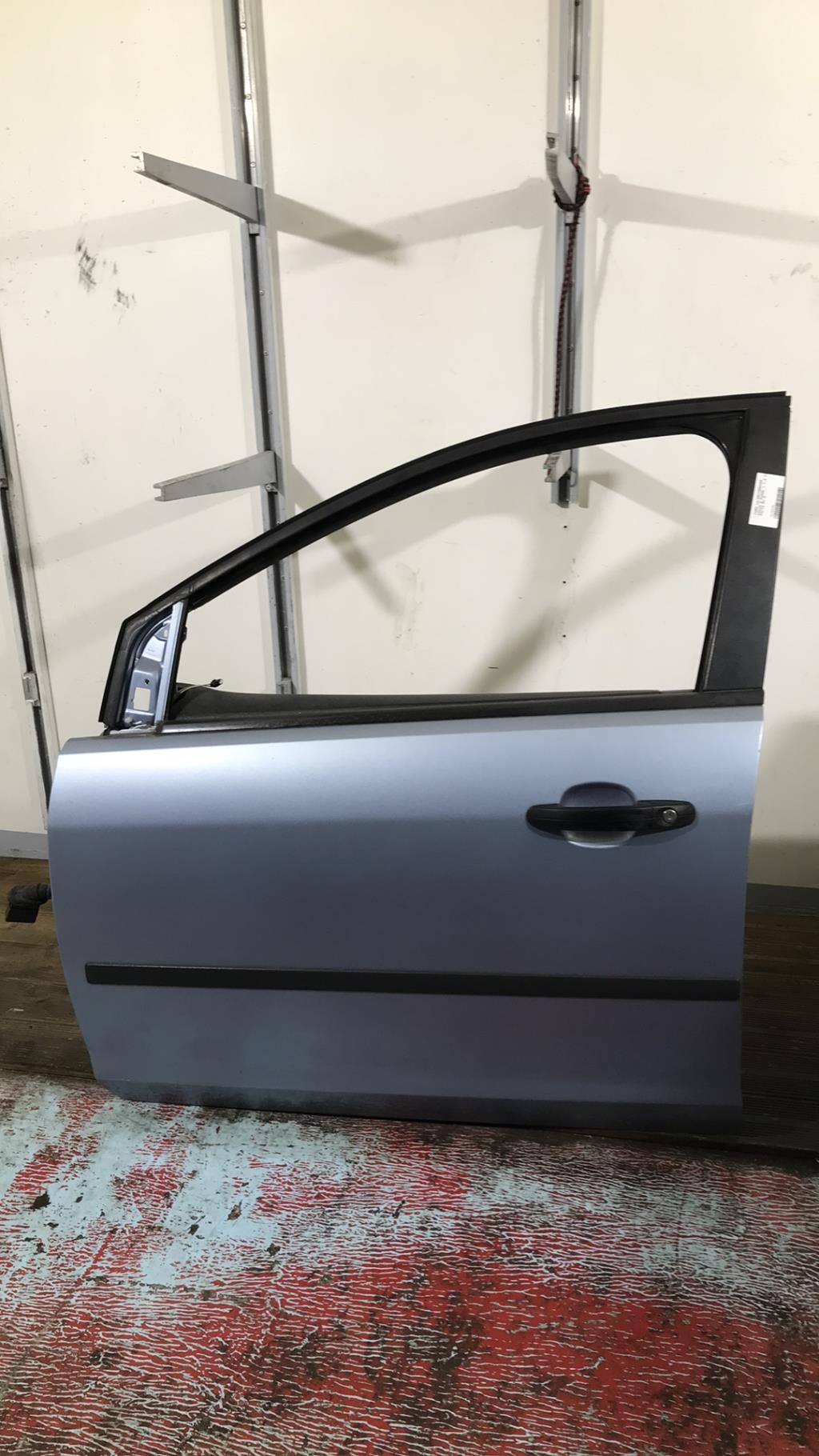 Porte avant gauche FORD FOCUS 2 PHASE 1 Diesel - 1