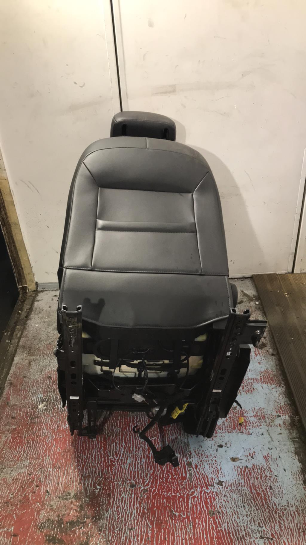 Siege avant droit OPEL MOKKA 1 PHASE 1 Diesel - 1