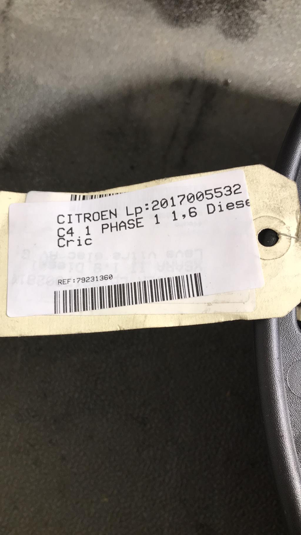 Cric (Ensemble depannage) CITROEN C4 1 PHASE 1 Diesel - 1
