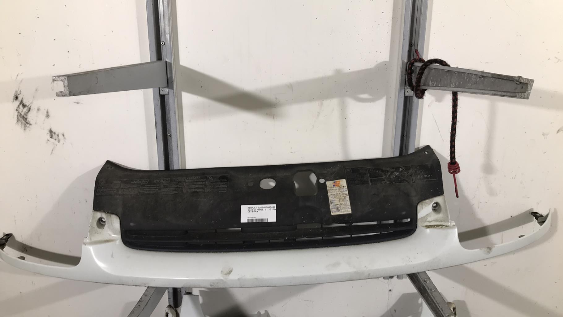 Calandre RENAULT CLIO 2 PHASE 1 Diesel - 1