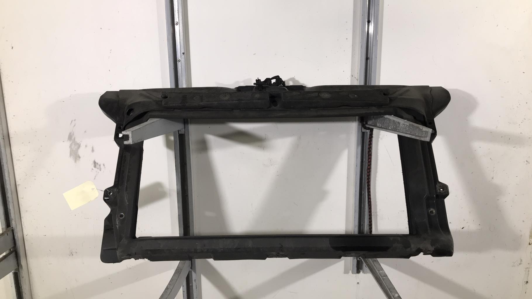 Face avant VOLKSWAGEN NEW BEETLE 1 PHASE 1 Diesel - 1