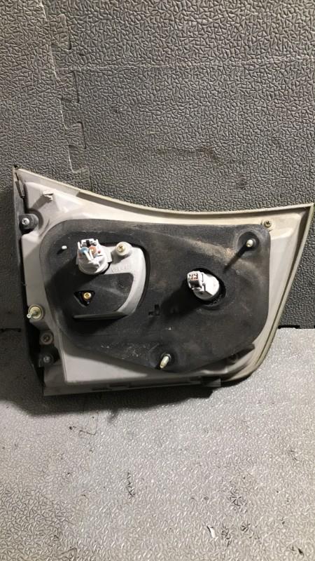 Feu arriere secondaire droit (feux) LEXUS RX 1 Essence - 1
