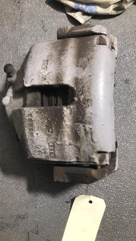 Etrier avant gauche (freinage) AUDI A3 2 PHASE 1 Diesel - 1