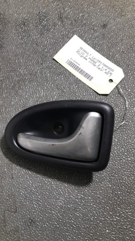 Poignee interieur avant droit RENAULT CLIO 2 PHASE 2 Essence - 1