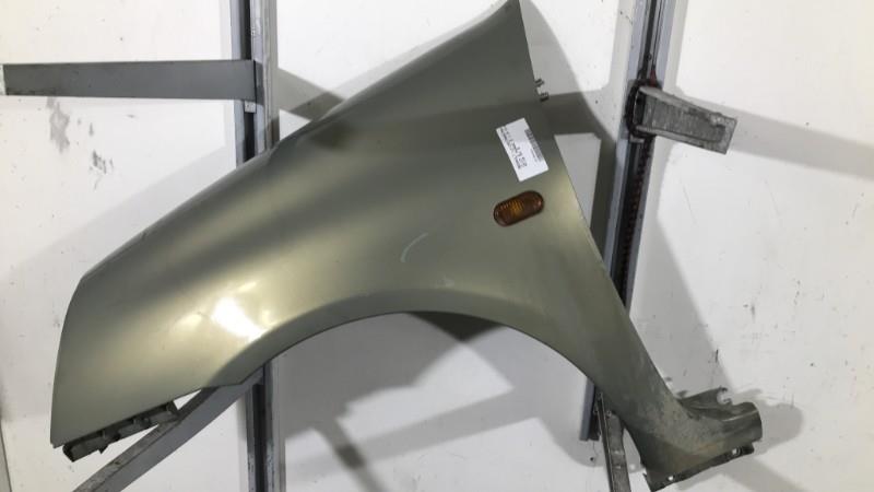 Aile avant gauche RENAULT CLIO 2 PHASE 2 Diesel - 1