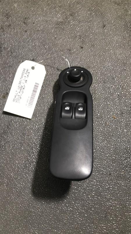 Interrupteur de leve vitre RENAULT MODUS PHASE 1 Essence - 1