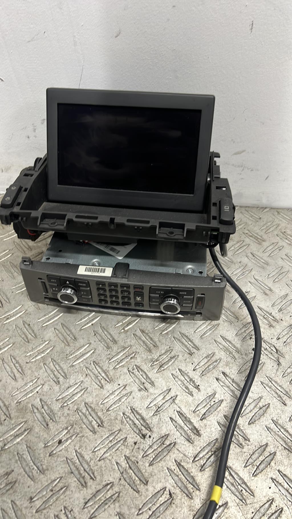Ecran GPS PEUGEOT 308 1 PHASE 2 Diesel - 1