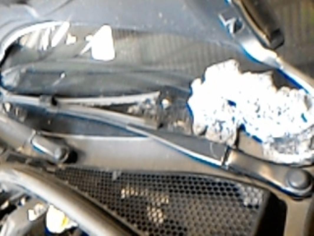 Braccio tergicristallo anteriore sinistro PEUGEOT 208 1 PHASE 2 Gasolina - 1