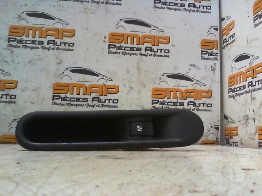 Interruttore lavacristalli posteriore sinistro RENAULT ESPACE 4 PHASE 1 Diésel - 1
