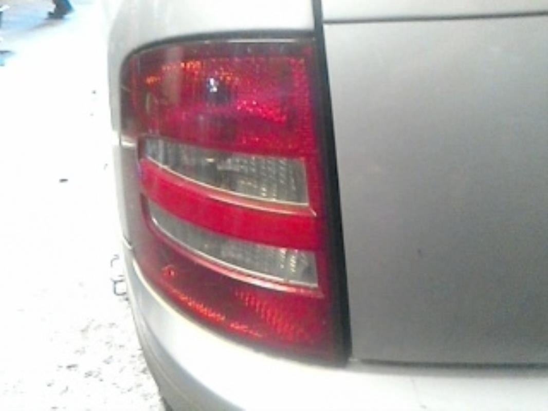 Fanale posteriore principale sinistro (luci) SKODA FABIA 1 PHASE 1 BREAK Diésel - 1