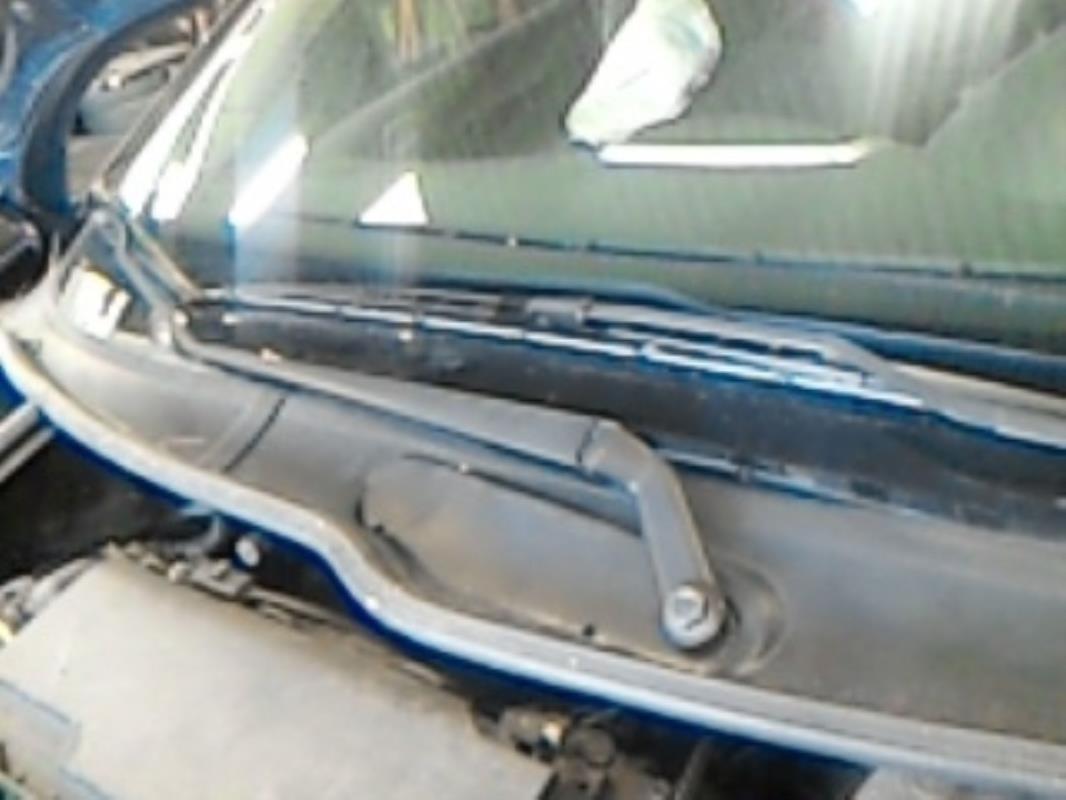 Braccio tergicristallo anteriore destro PEUGEOT 206+ Diésel - 1