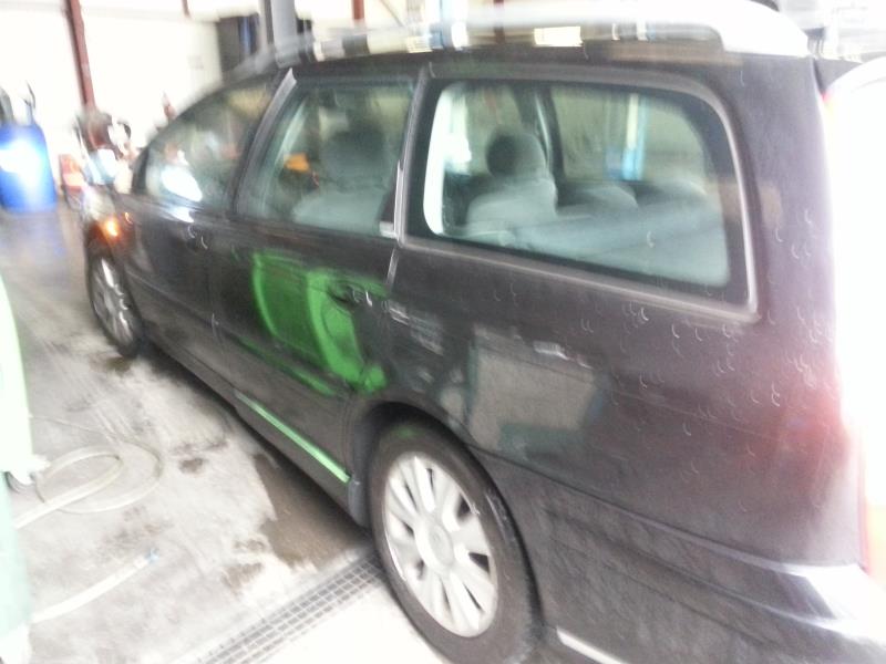 Moteur CITROEN C5 1 PHASE 2 BREAK Diesel - 1