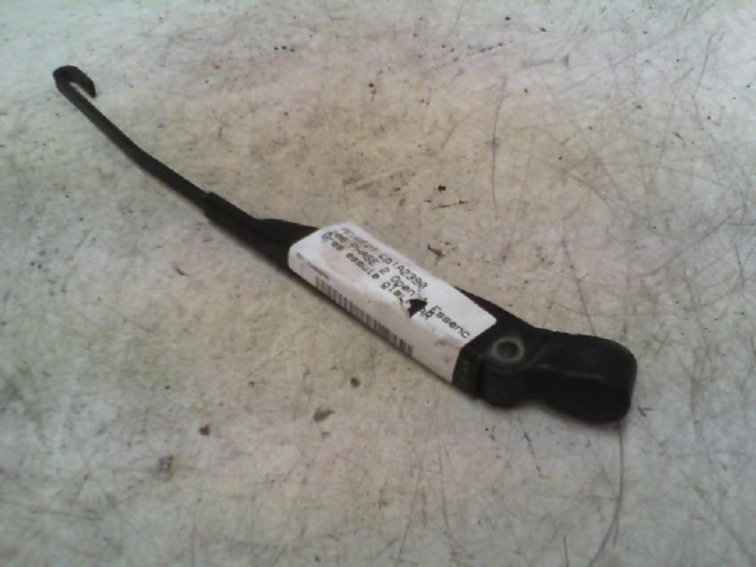 Braccio tergicristallo posteriore PEUGEOT 106 PHASE 2 Gasolina - 1