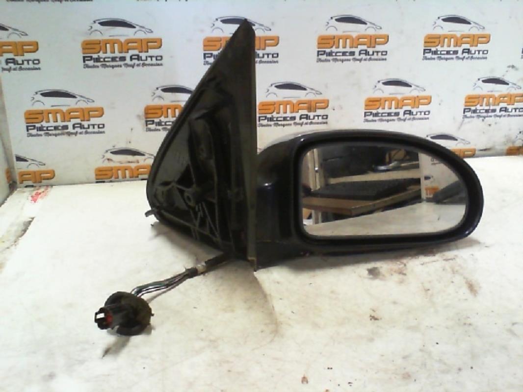 Retrovisor derecho FORD FOCUS 1 Diésel - 1