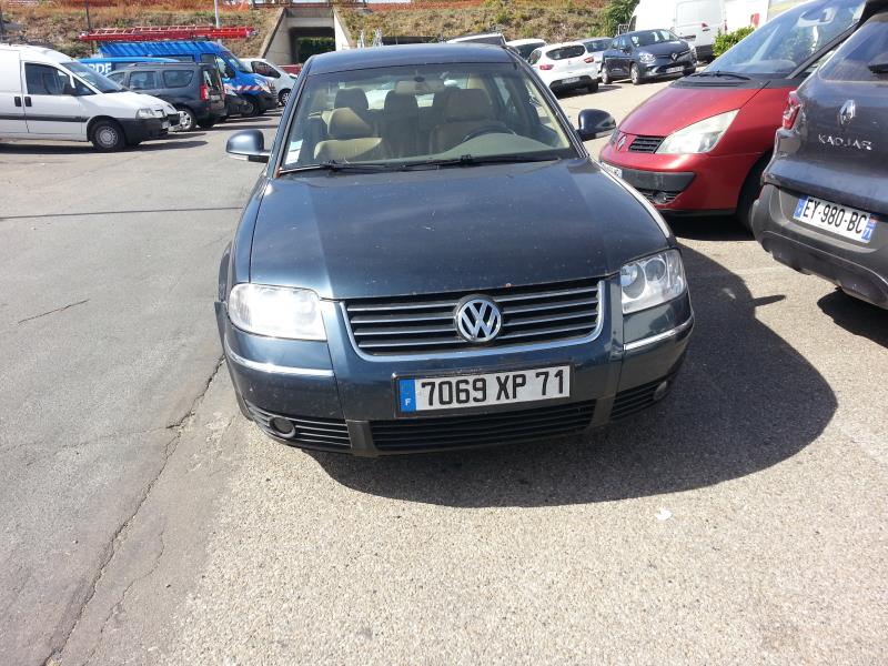 Calandre VOLKSWAGEN PASSAT 4 PHASE 2 Diesel - 1