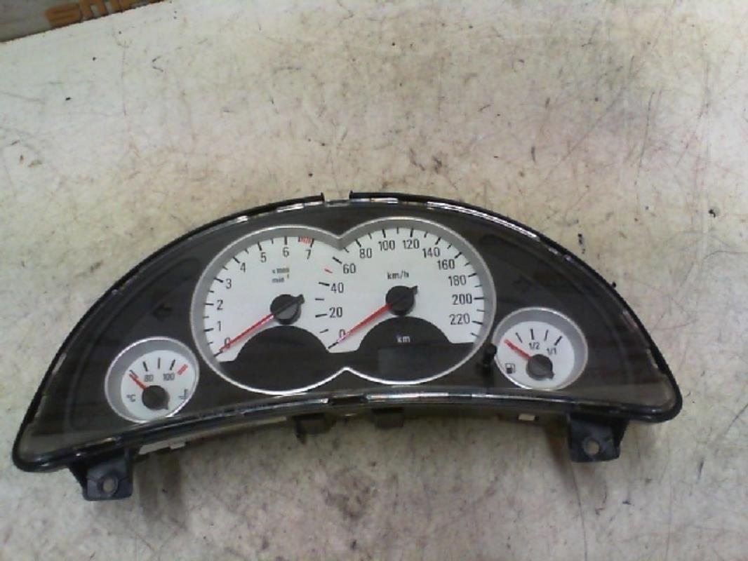 Compteur OPEL CORSA C PHASE 2 Essence - 1
