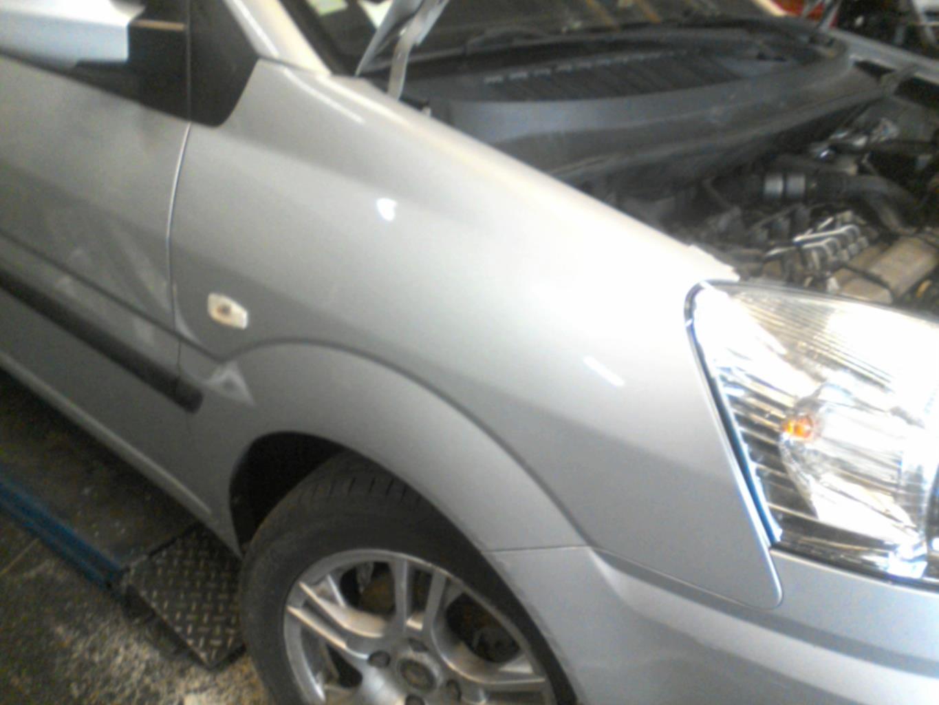 Aile avant droit HYUNDAI MATRIX PHASE 2 Diesel - 1