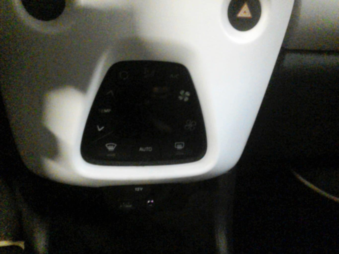Commande chauffage PEUGEOT 108 Essence - 1