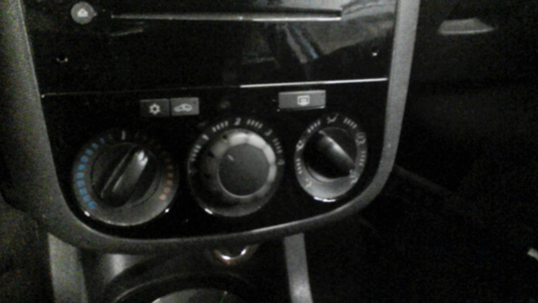 Commande chauffage OPEL CORSA D PHASE 1 Diesel - 1