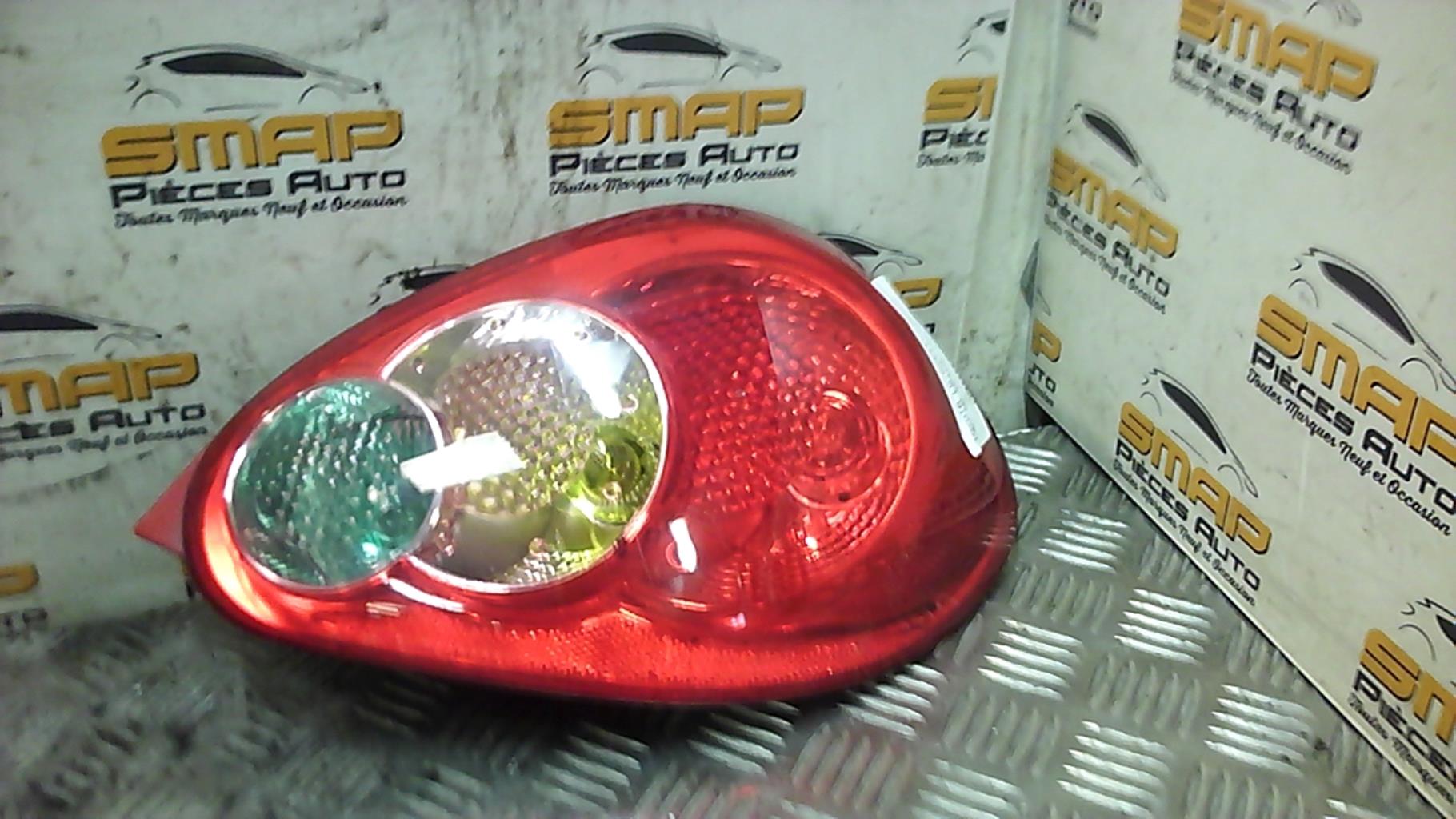 Fanale posteriore principale destro (luci) TOYOTA AYGO 1 PHASE 1 Gasolina - 1