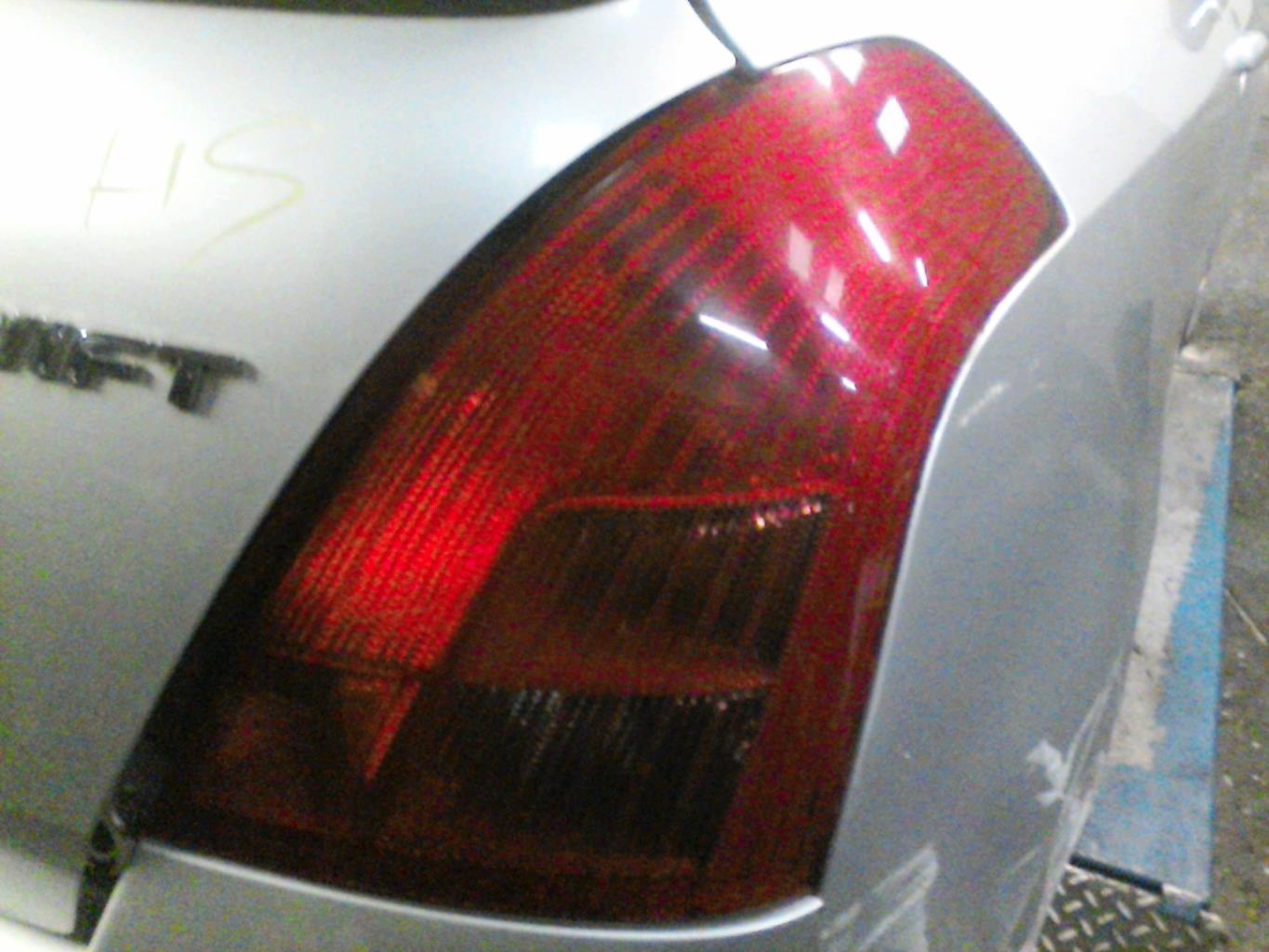 Fanale posteriore principale destro (luci) SUZUKI SWIFT 3 Gasolina - 1