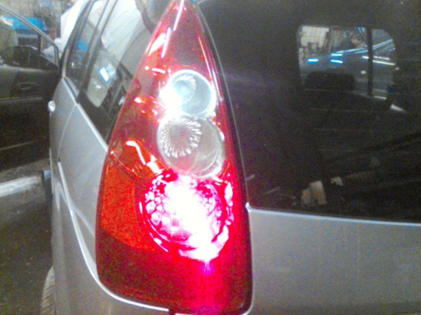 Fanale posteriore principale sinistro (luci) MAZDA 5 1 PHASE 1 Gasolina - 1