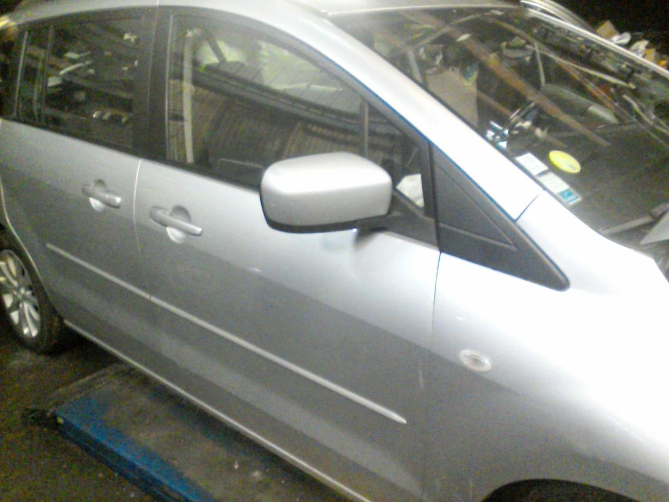 Porte avant droit MAZDA 5 1 PHASE 1 Essence - 1