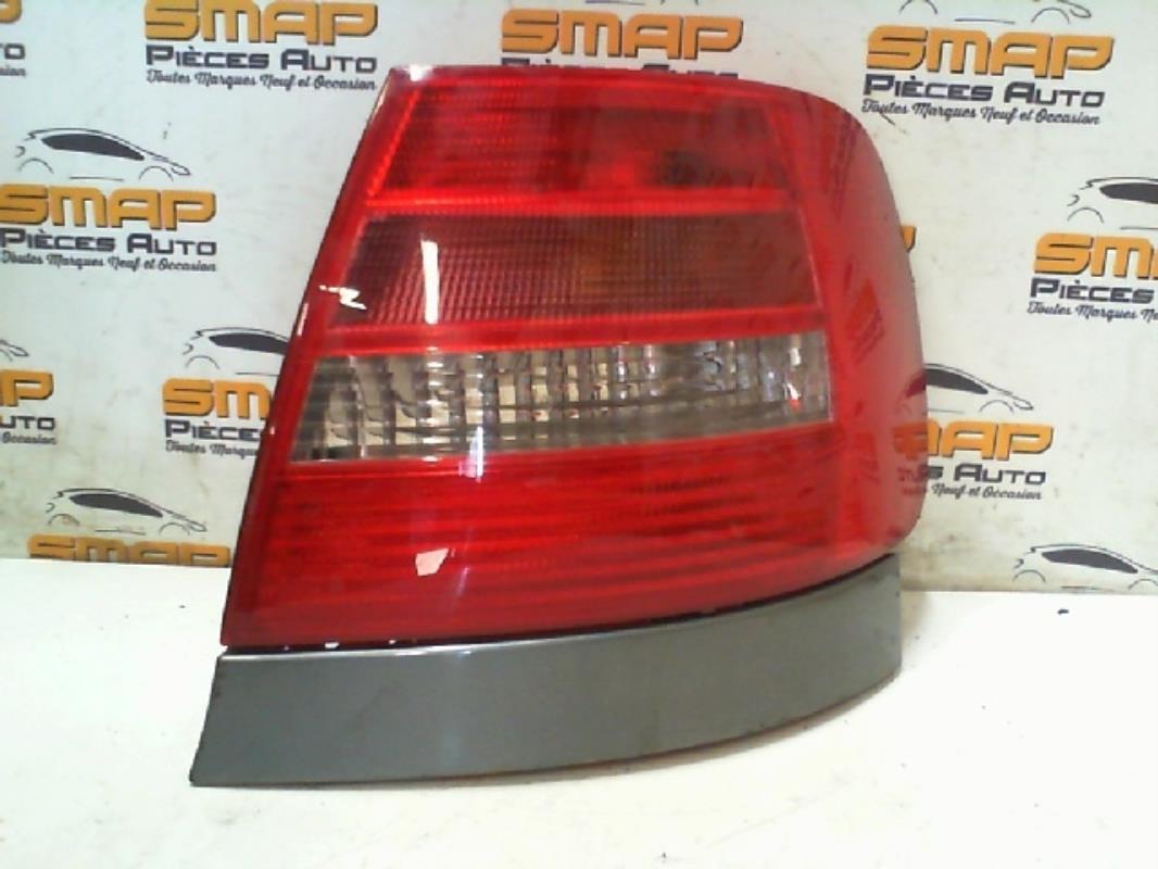 Fanale posteriore principale destro (luci) AUDI A4 1 PHASE 2 Diésel - 1