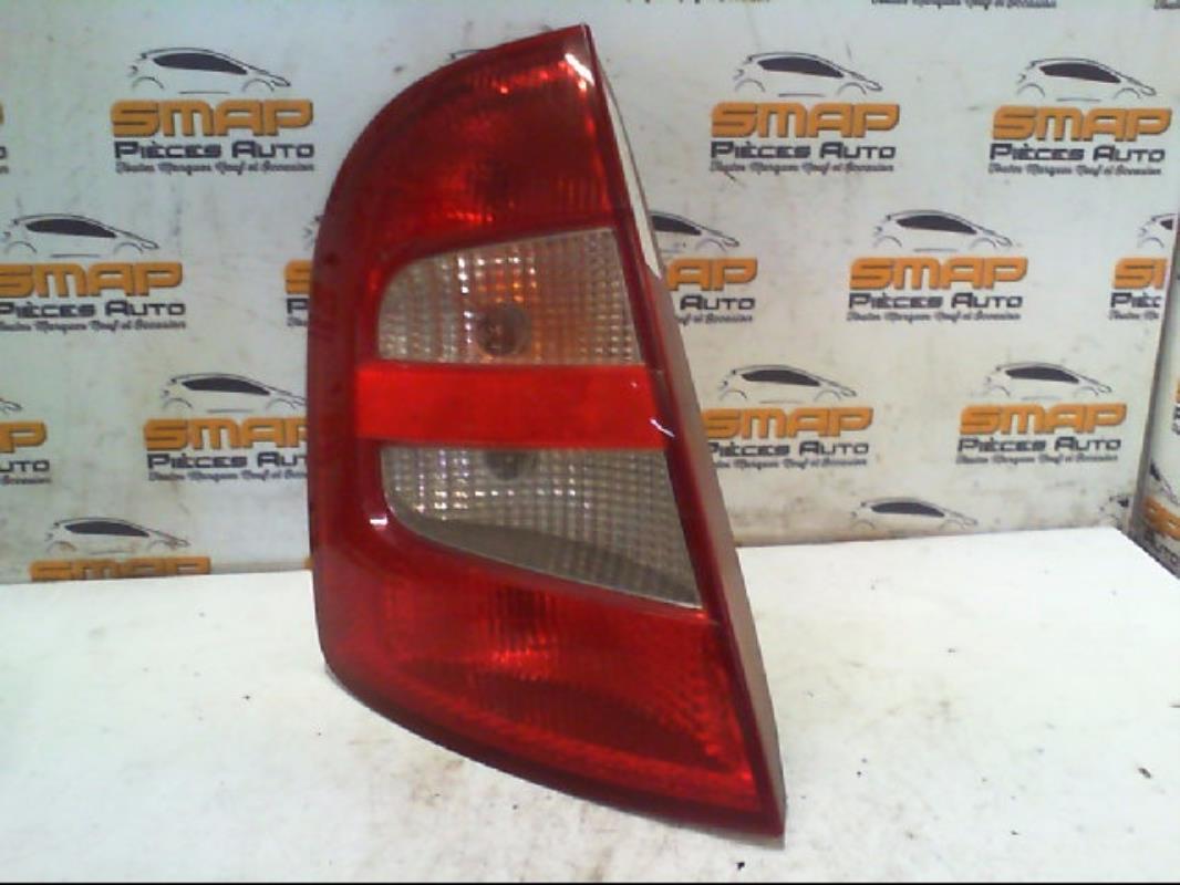 Fanale posteriore principale sinistro (luci) SKODA FABIA 1 PHASE 1 Diésel - 1