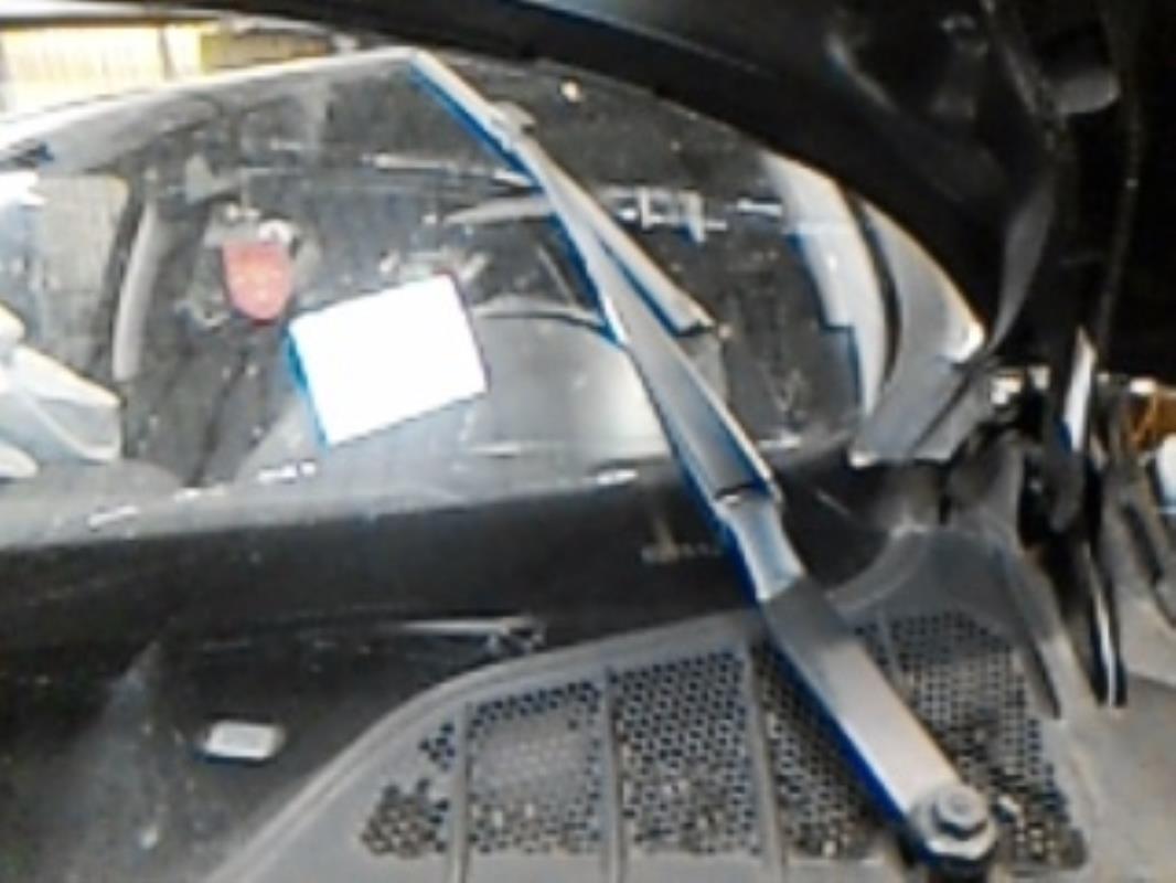 Braccio tergicristallo anteriore sinistro PEUGEOT 308 1 PHASE 1 Diésel - 1