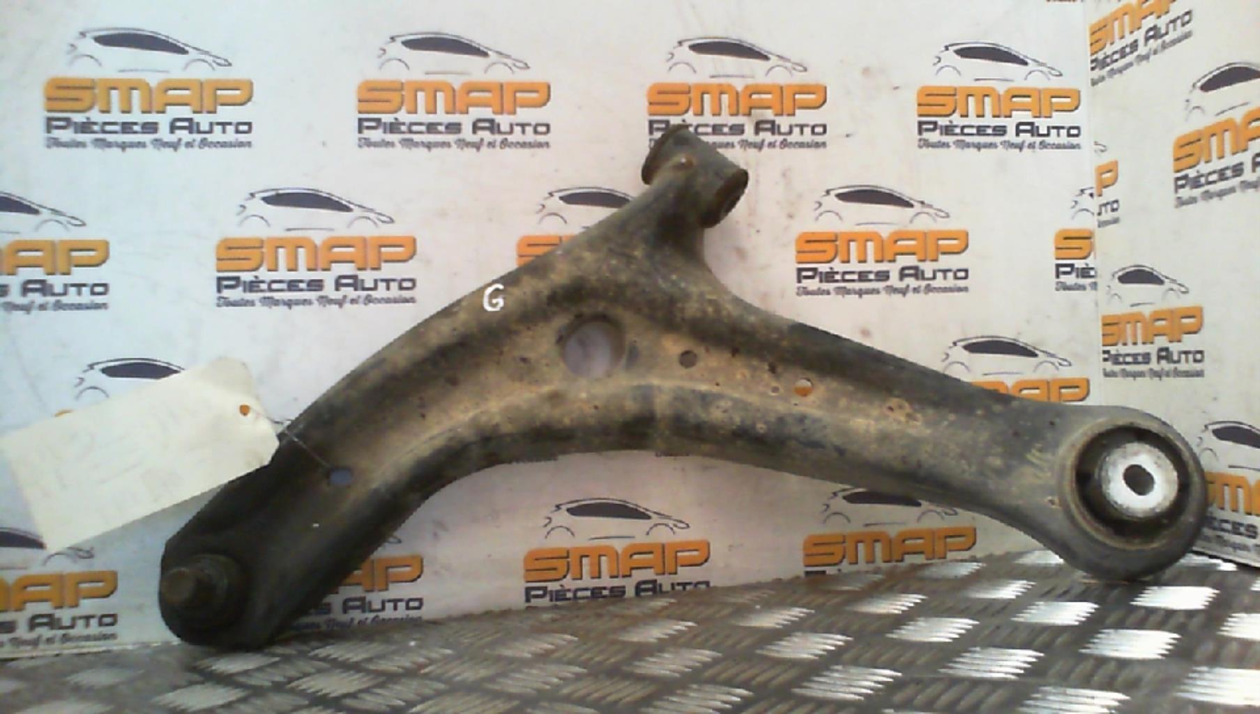 Triangolo anteriore sinistro FORD FIESTA 6 PHASE 1 Gasolina - 1