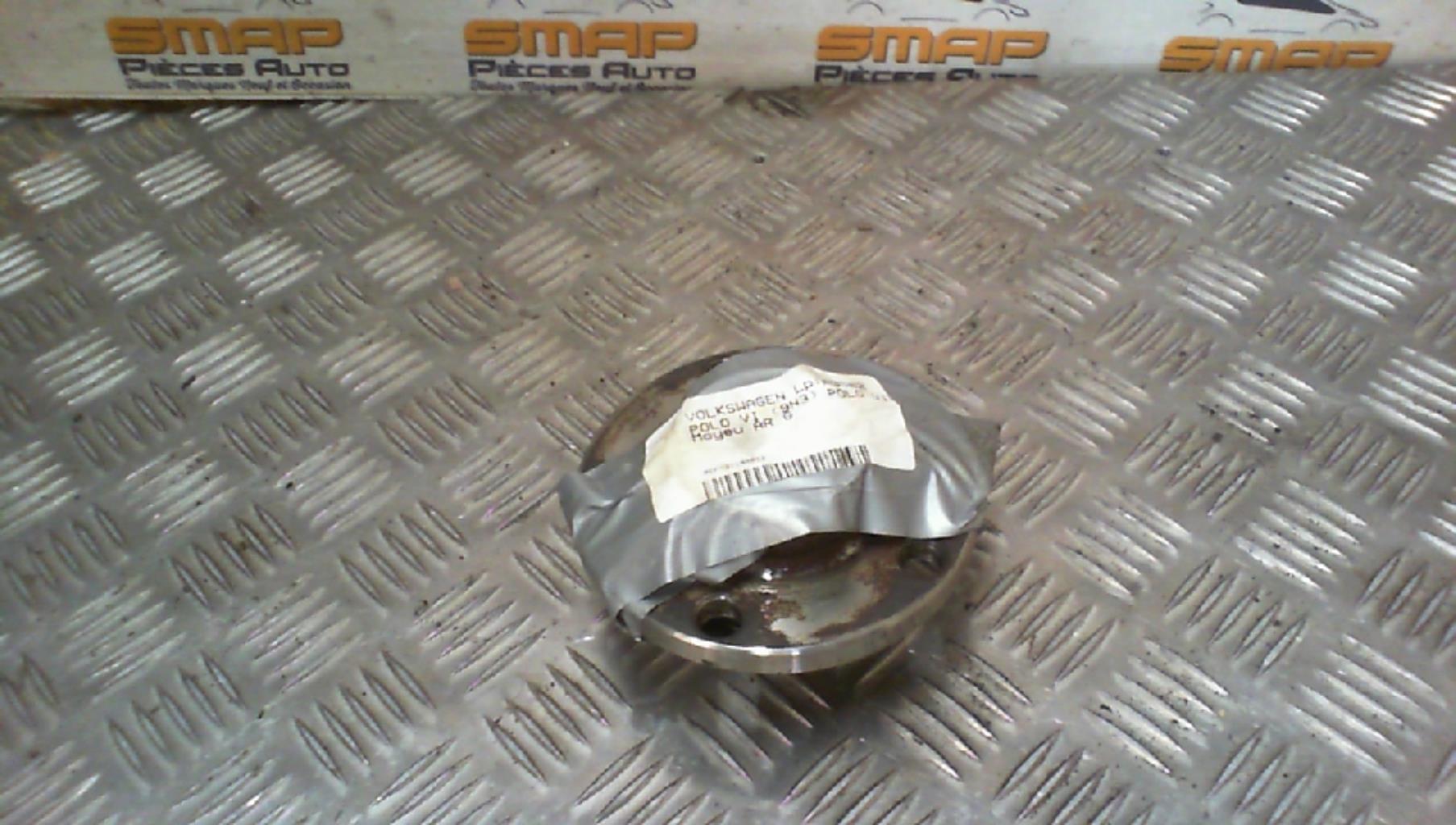 Mozzo posteriore sinistro VOLKSWAGEN POLO 4 PHASE 2 Diésel - 1