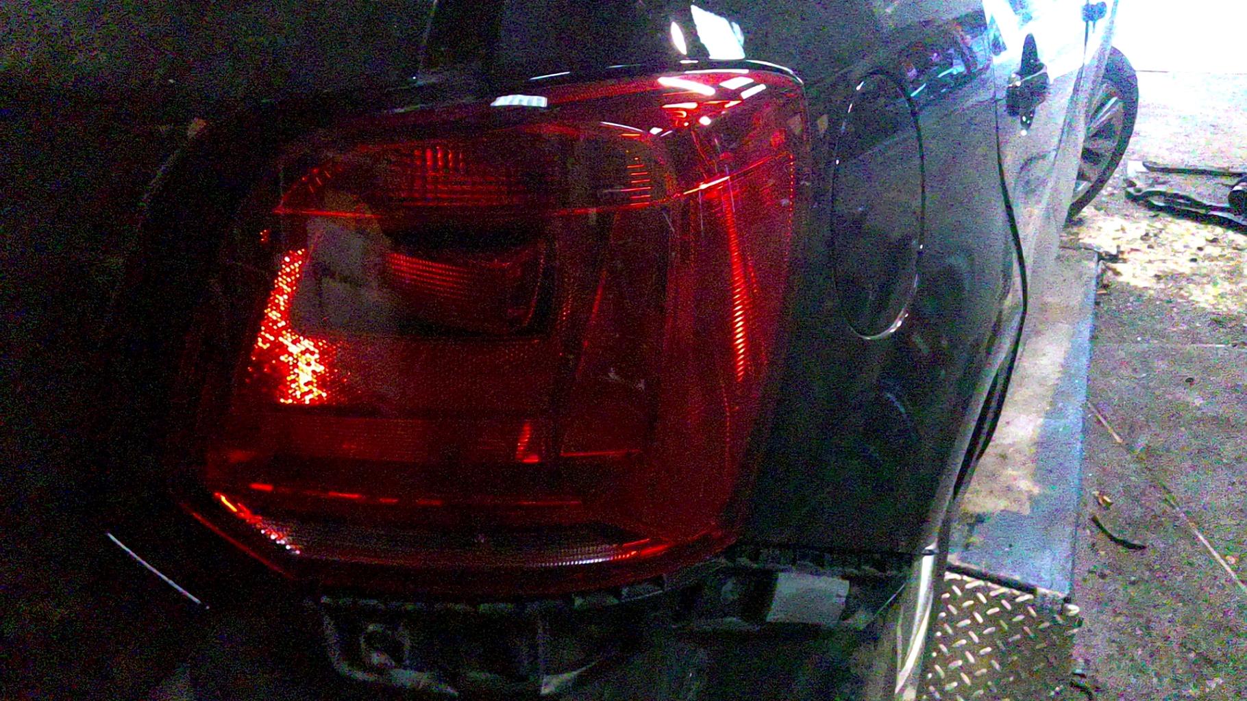 Fanale posteriore principale destro (luci) VOLKSWAGEN POLO 5 PHASE 2 Diésel - 1