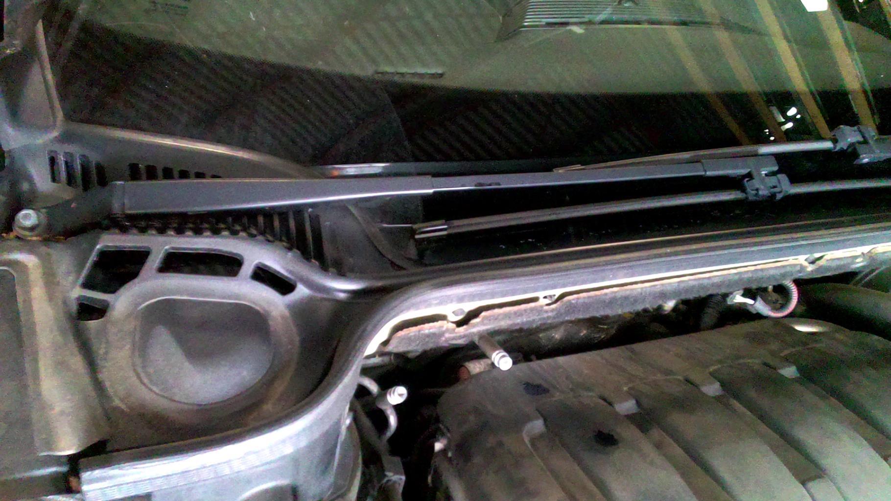 Braccio tergicristallo anteriore destro PEUGEOT 407 PHASE 1 Diésel - 1